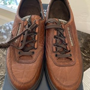 NIB-Mephisto Women's Rush Walking Shoe-Desert-6